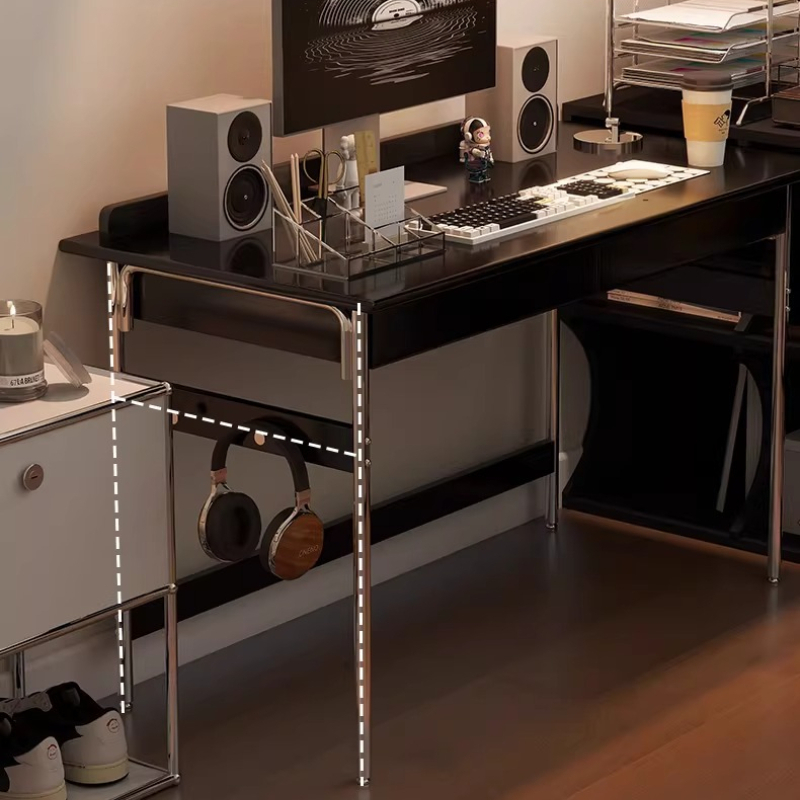 Luxe, strakke bureaus van mass - Interior Design Vintage Modern recensie en prijs