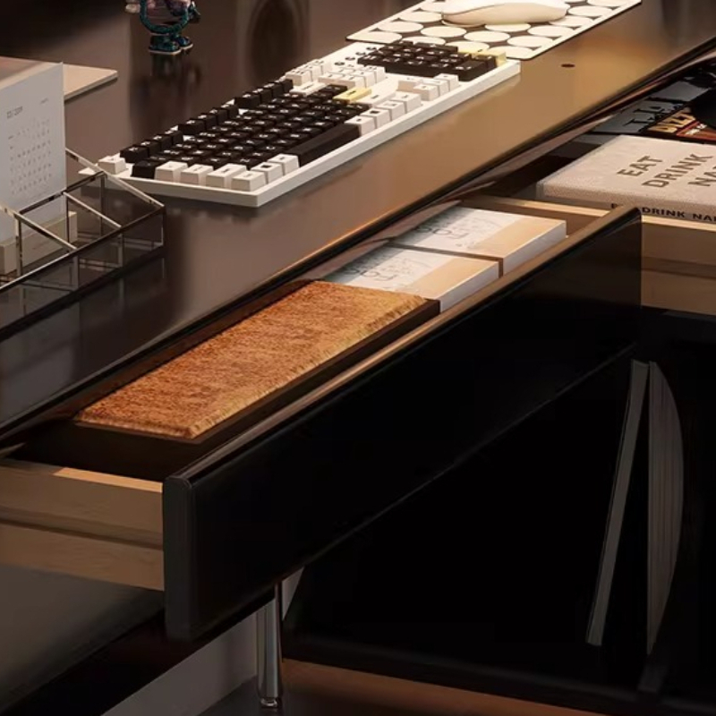 Luxe, strakke bureaus van mass - Interior Design Vintage Modern recensie en prijs